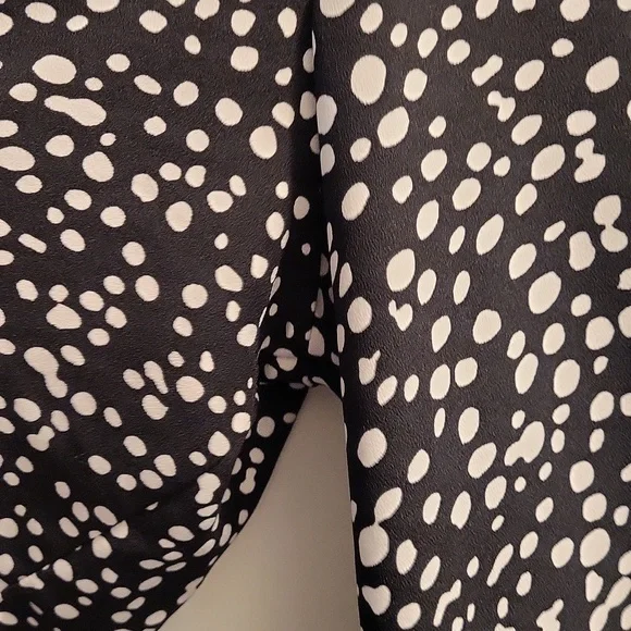 Scoop Black and White Polka Dot 👗 dress - Picture 5 of 6